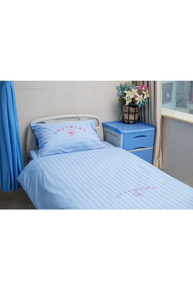 蓝缎条被服（涤、全棉、高强棉）